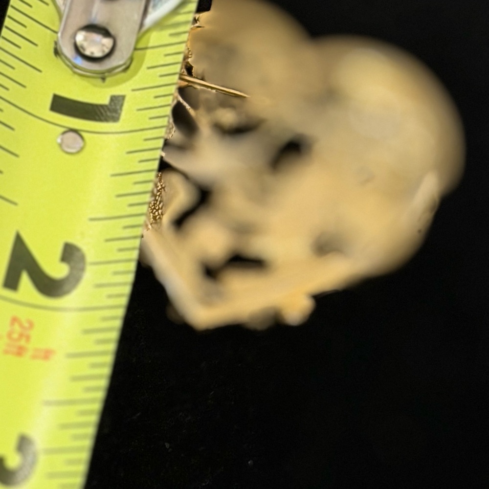 Gold Heart-Shaped Teddy Bear Pin - Picture 8 of 8